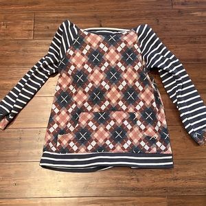 Stylish hoodie with pockets